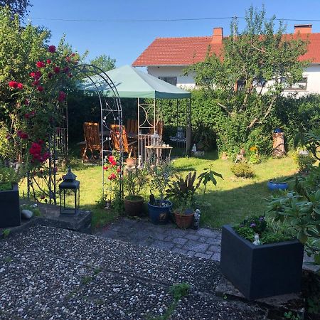 Ferienwohnung Natur Und Steine Oberbrombach Екстериор снимка